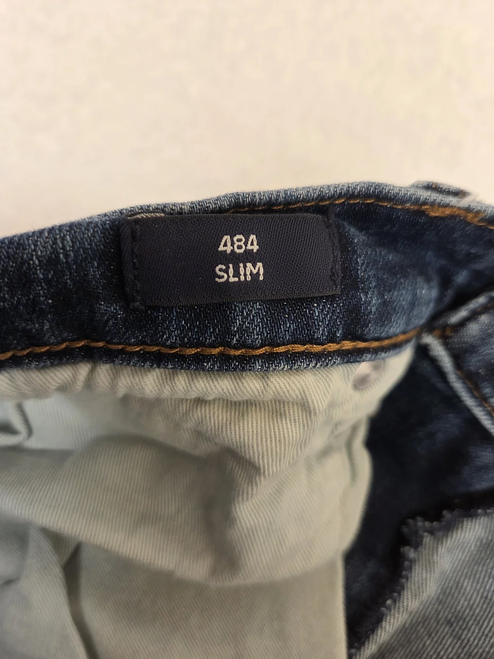 J. Crew 484 Mens Slim Straight Japanese Denim Jeans in Washed Blue 34x30